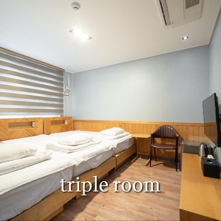 Sea Star Hostel ยอซู ภายนอก รูปภาพ