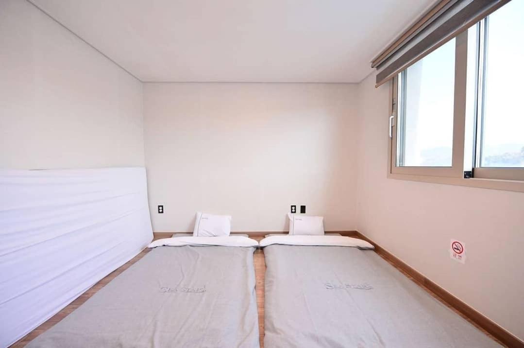 Sea Star Hostel ยอซู ภายนอก รูปภาพ