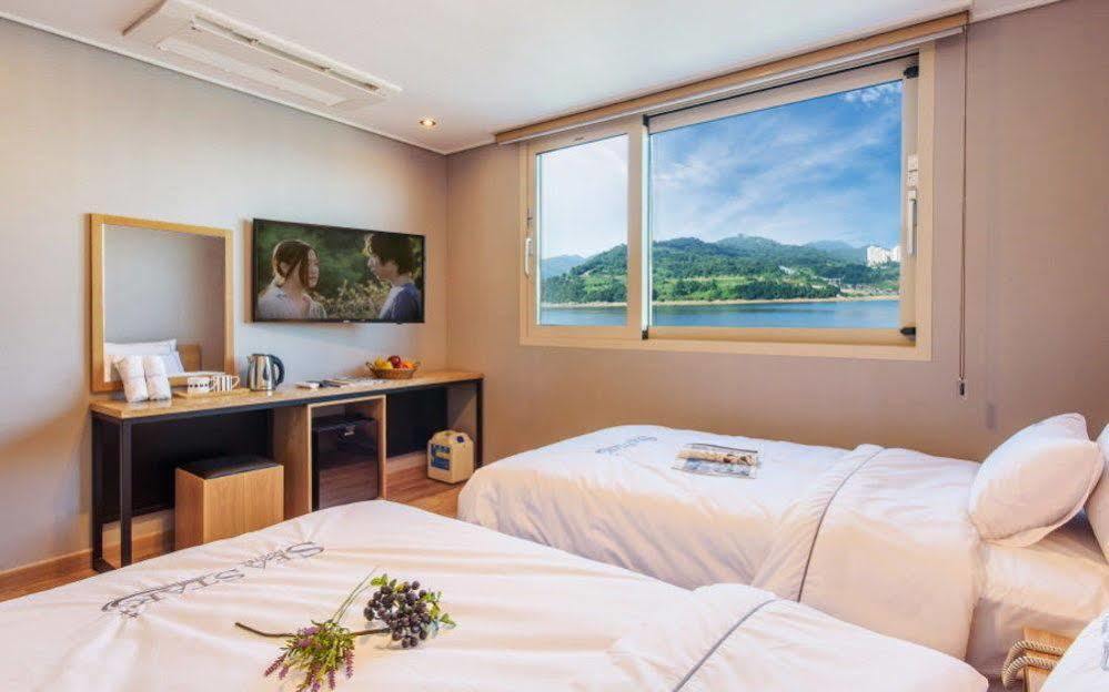 Sea Star Hostel ยอซู ภายนอก รูปภาพ